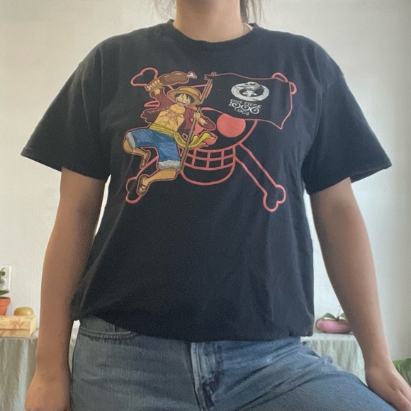 3/$15 One Peace Shirt - Picture 2 of 3